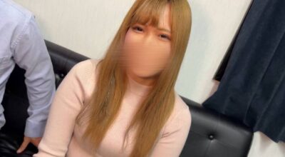 FC2-PPV-4592767 볼륨감 있는 그녀 아무말 없이 삽입했습니다.