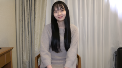 FC2-PPV-4891699 청초계 날씬한 미각 미녀 쵸. 작은 얼굴로 사라미 흑발의 인생 첫 고쿤