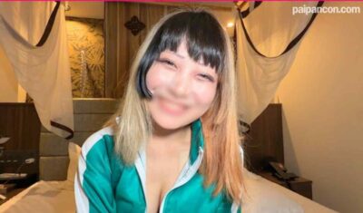 FC2-PPV-4931232 “원해 넣고싶어” 자지를 갈구하는 G컵 미녀와의 꽁냥 정사, 마지막은 게임도 잊은채 질내사정 탄원